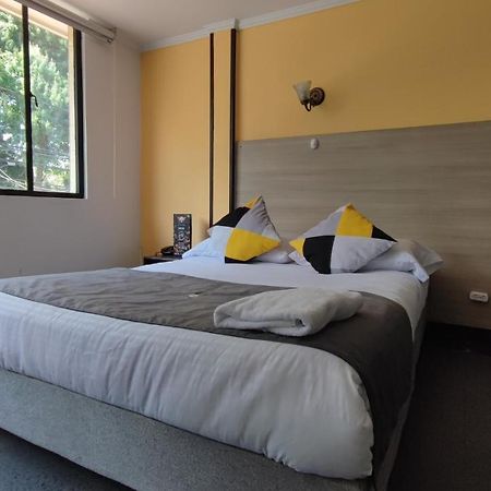 Hotel Rivera Deluxe โบโกตา ภายนอก รูปภาพ