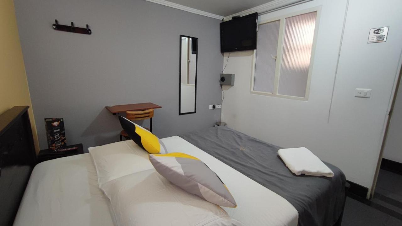 Hotel Rivera Deluxe โบโกตา ภายนอก รูปภาพ