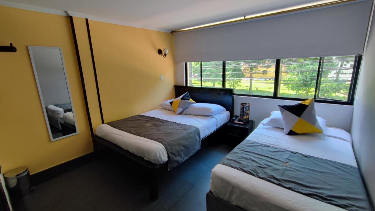 Hotel Rivera Deluxe โบโกตา ภายนอก รูปภาพ
