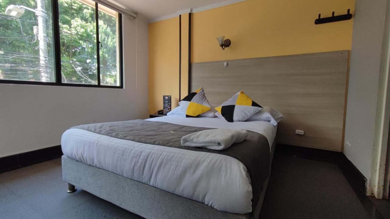 Hotel Rivera Deluxe โบโกตา ภายนอก รูปภาพ